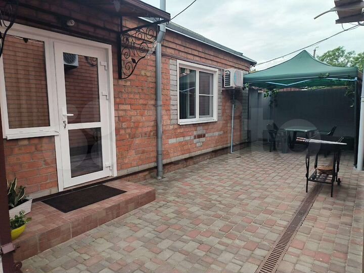 Дом 53 м² на участке 1,5 сот.