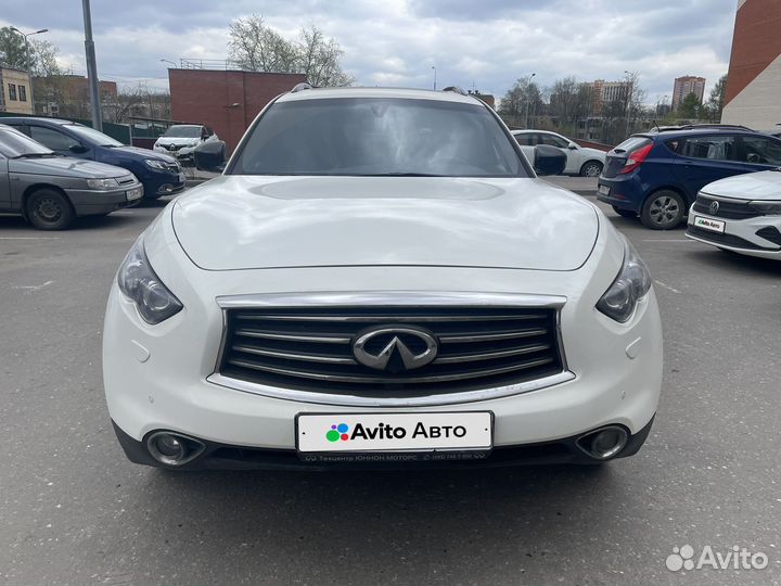 Infiniti QX70 3.7 AT, 2015, 110 000 км