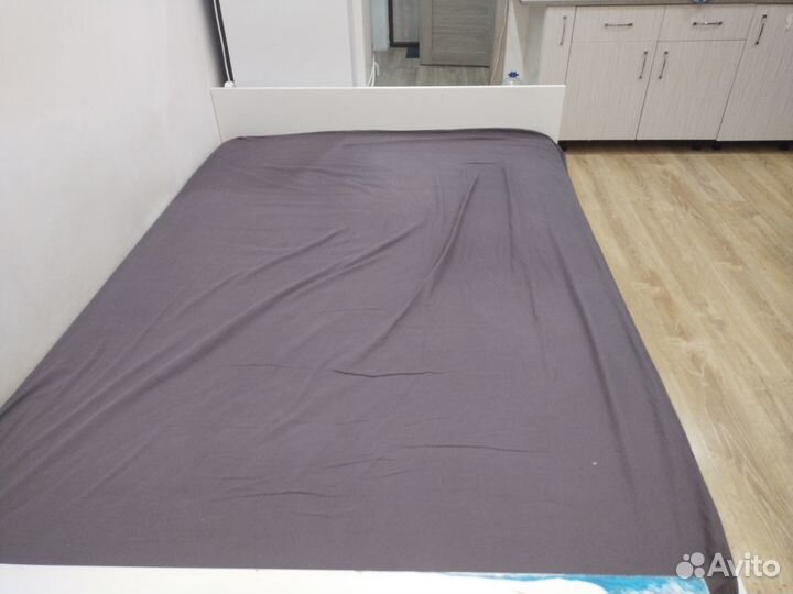 Кровать двухспальная