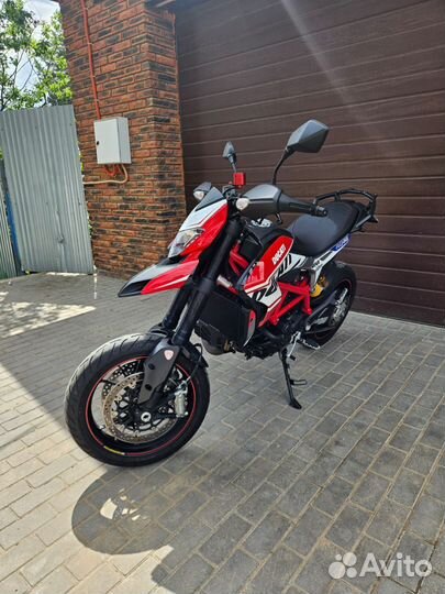 Dukati HyperMotard 821 sp