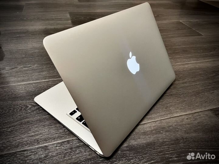 Apple MacBook Air 13 2017