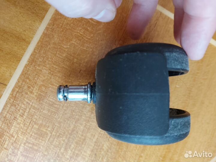 Колесики для офисных кресел