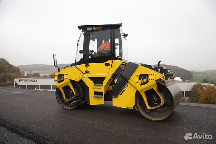 Каток дорожный аренда bomag BW 161 AD-4