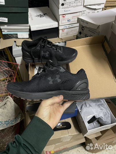 Кроссовки under armour