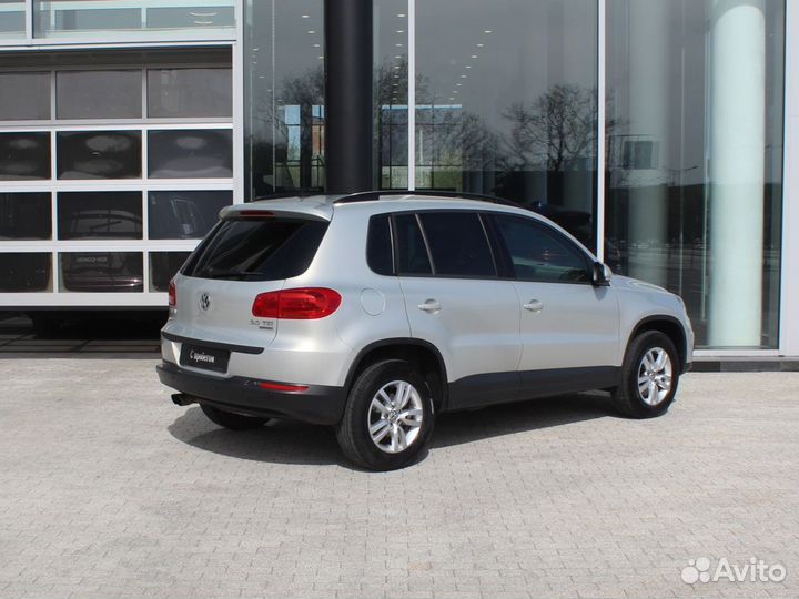 Volkswagen Tiguan 2.0 AT, 2011, 171 368 км