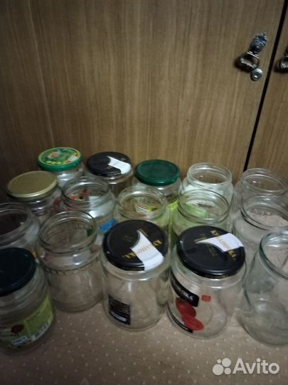 Банки стекл.1л;0.95л;0.7;0.5л. Всего7шт