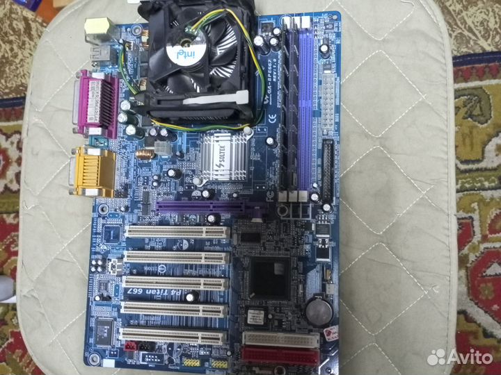 Материнская плата