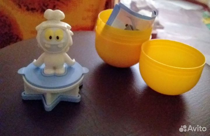 Игрушка Kinder Max Большой Киндер сюрприз