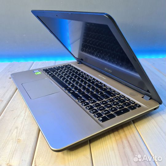 Ноутбук Asus X541U