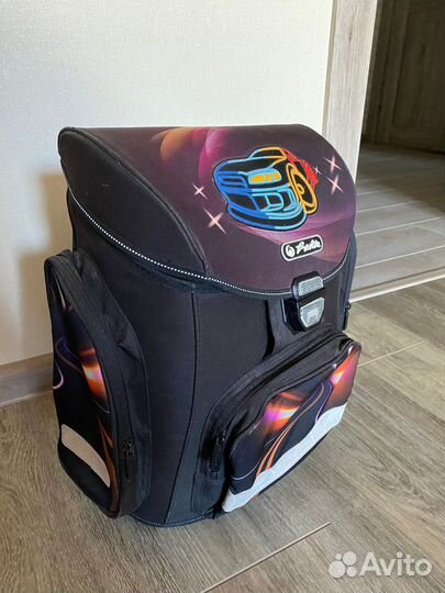 Школьный рюкзак