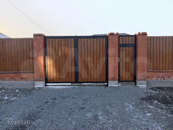 Дом 100 м² на участке 8 сот.