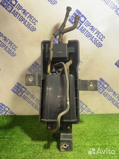 Абсорбер Hyundai Santa Fe кроссовер 2.4 G4KE 2012