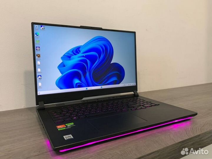 Asus Rog Strix G17 r9 7945hx/16/4090