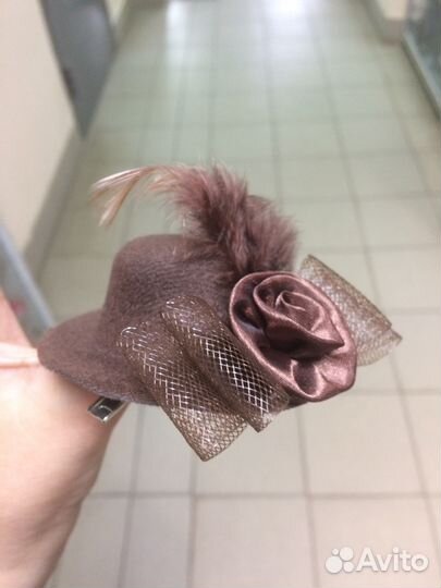 Заколка -шляпка