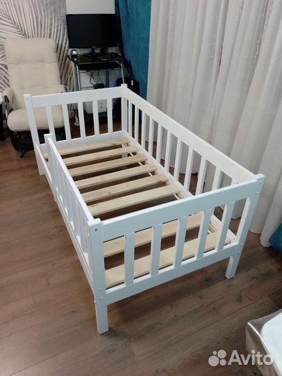 Детская кровать новая
