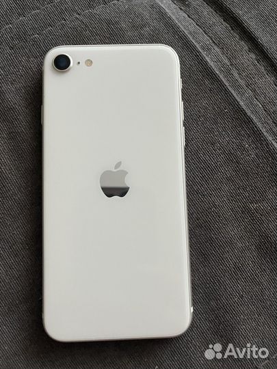 iPhone SE (2022), 128 ГБ