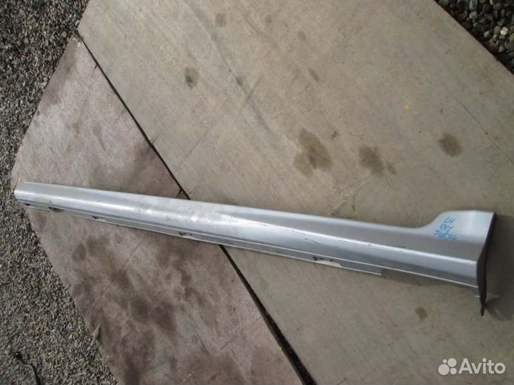 Обвес левый Honda Stream RN1 D17A 2001/11