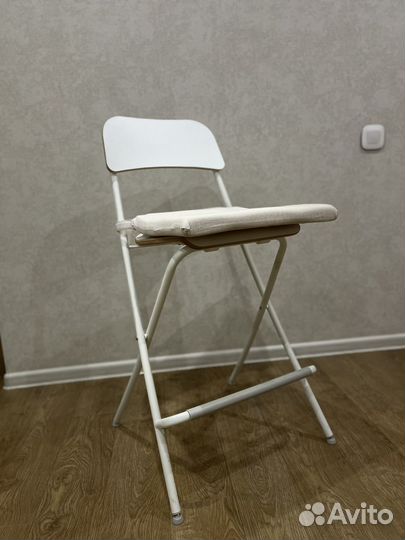 Стул для салона красоты