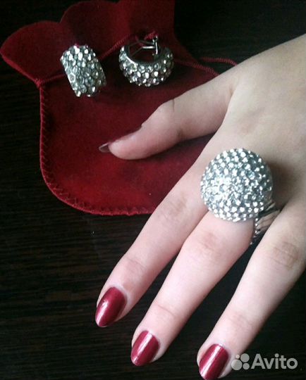 Бижутерия.Комплект