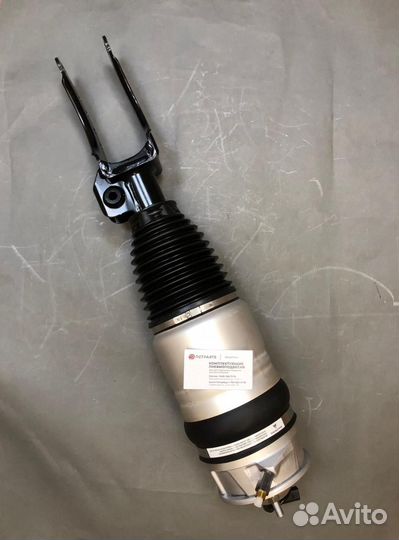 7P6616039H Volkswagen туарег пневмостойка