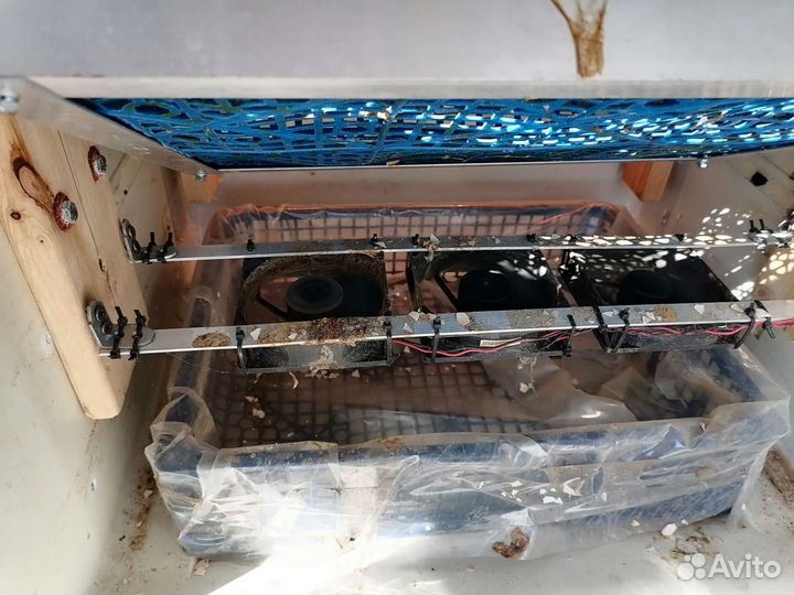 Продаю инкубатор самодельный на 360 куриных яиц