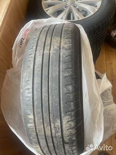 Yokohama BluEarth AE50 215/65 R17