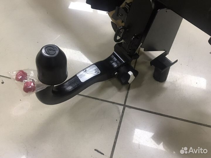 Фаркоп на lexus rx 350