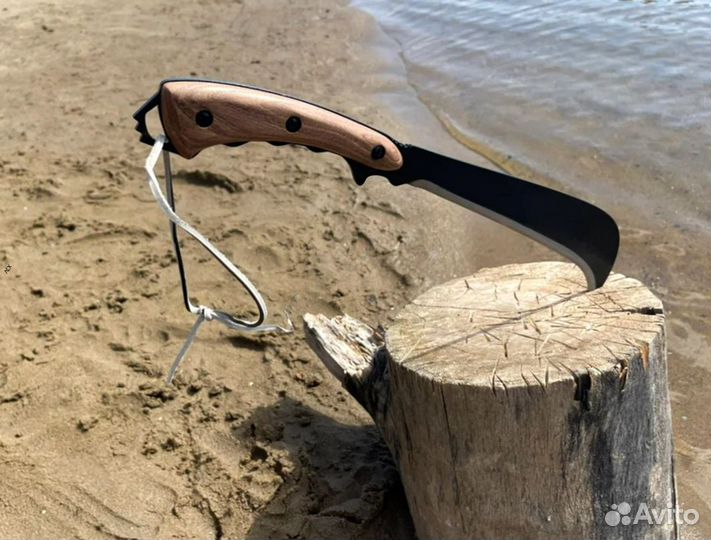 Топор кованый