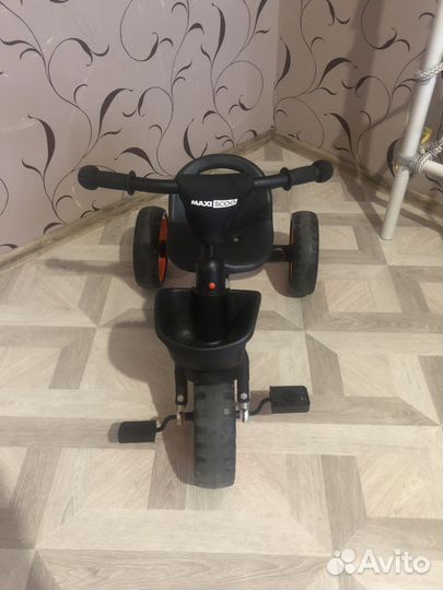 Трехколесный велосипед maxiscoo