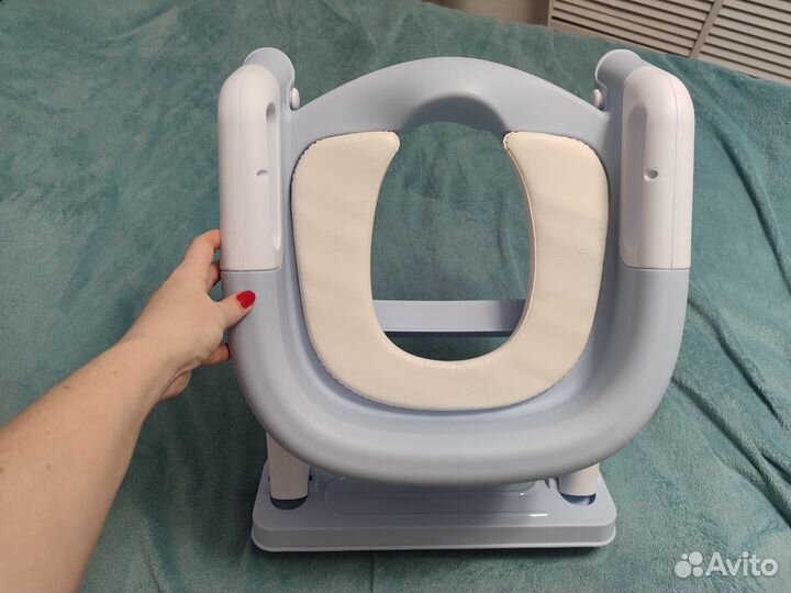 Сидушка на унитаз со ступенькой новая