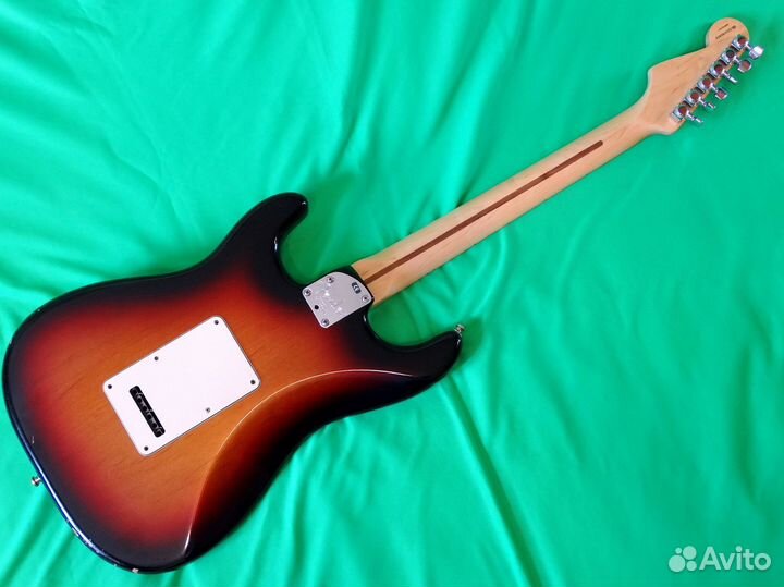 Fender American Deluxe Stratocaster 2004 г. USA