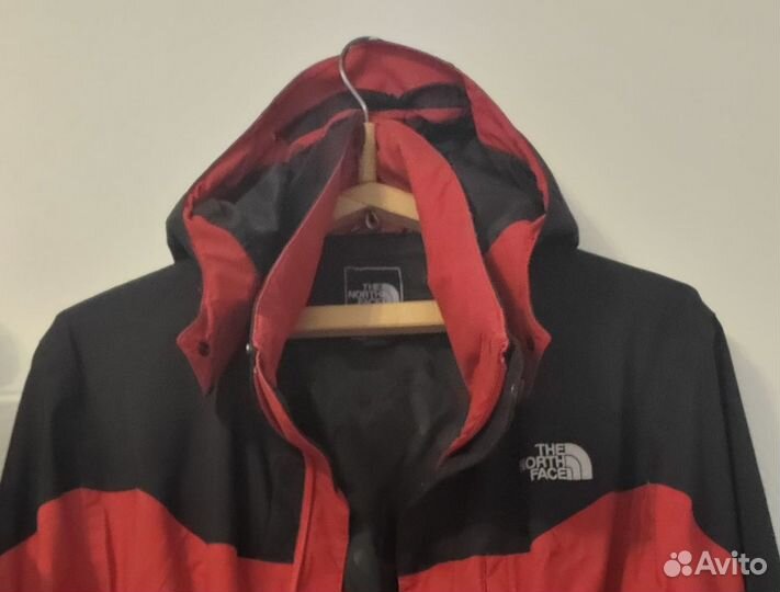 Спортивная куртка The north face