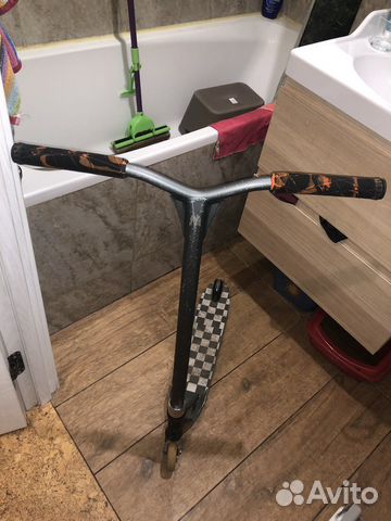 Трюковой самокат кастом парк