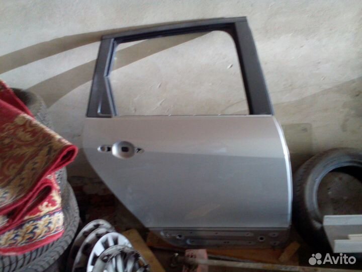 Renault Grand Scenic III дверь задняя правая