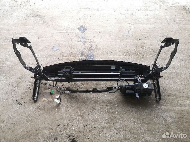 Механизм складывания багажника Peugeot 206cc