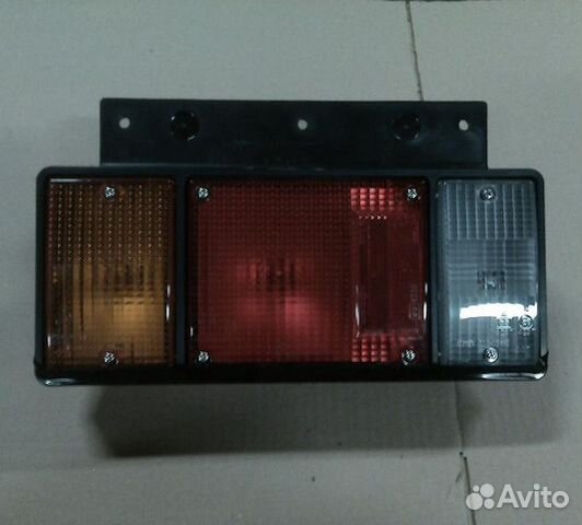 Фара Задняя Правая Isuzu Задний Фонарь Оригинал
