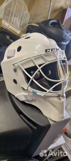 Вратарский хоккейный шлем CCM GFL Pro