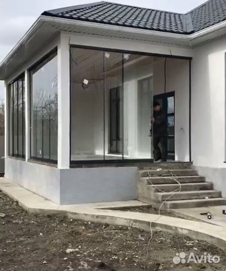 Витражные безрамные окна