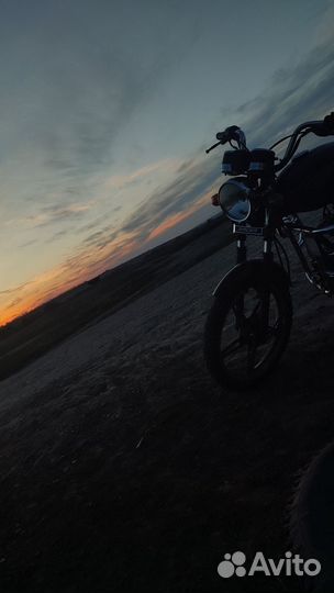 Продаю рейсер 110