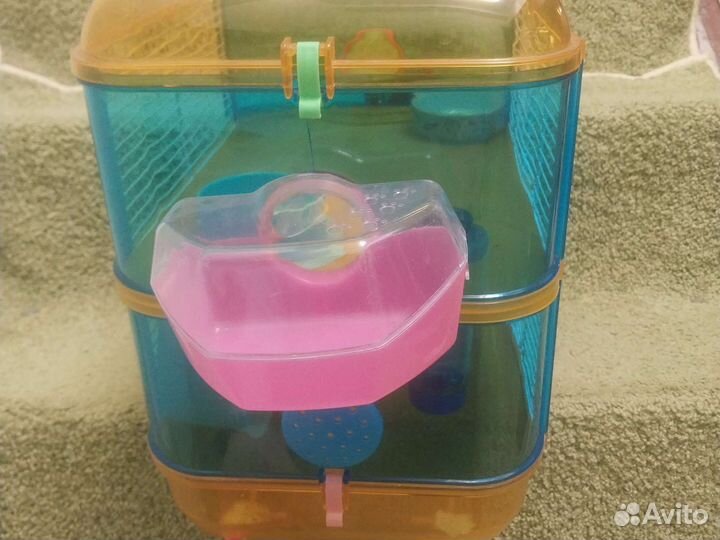 Вилла двухэтажная для хомяка