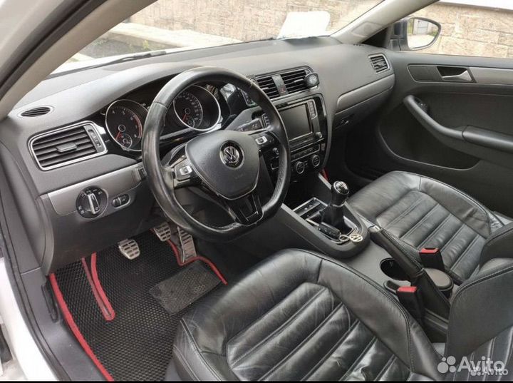 Volkswagen Jetta 1.6 МТ, 2013, 170 000 км