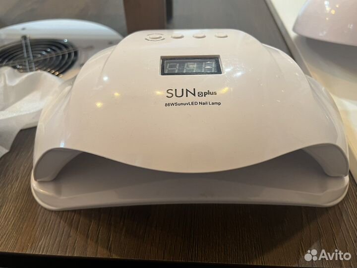 Лампа на две руки