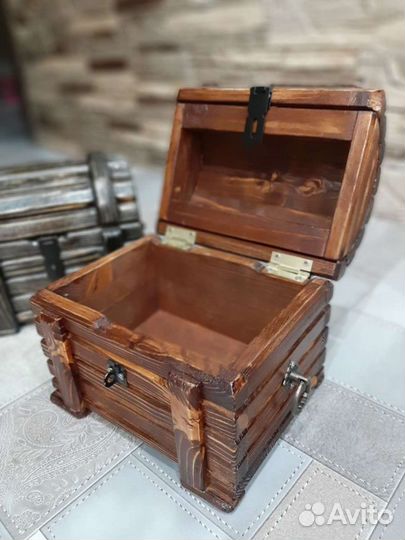 Сундук под старину