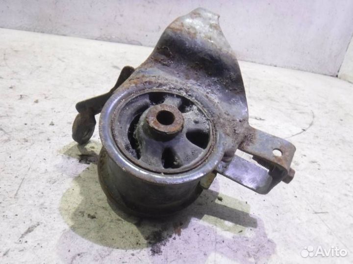 Кронштейн двигателя Форд