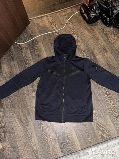 Кофта nike tech fleece