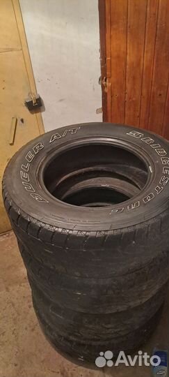 Bridgestone Dueler A/T D694 275/65 R17 115T