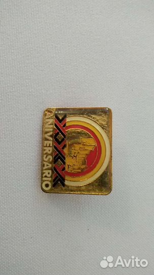 Винтажные значки времен СССР