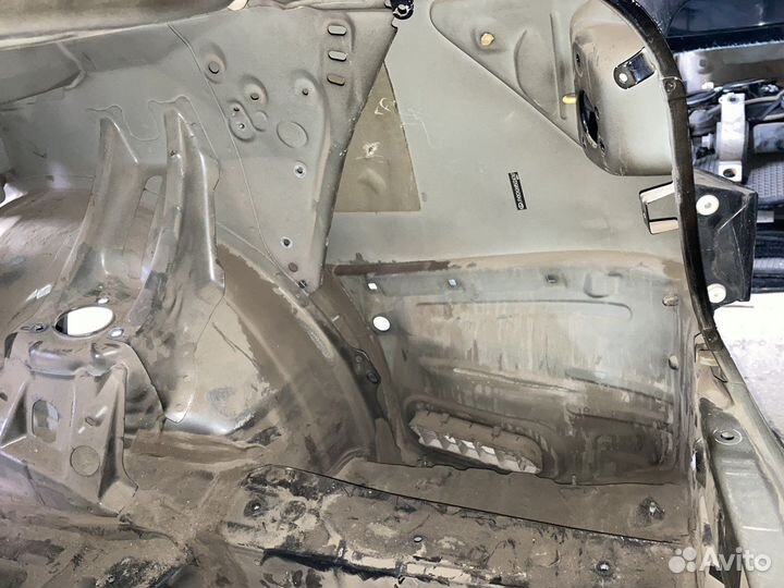 Задняя часть кузова крыло Лексус ис250 is350 авд
