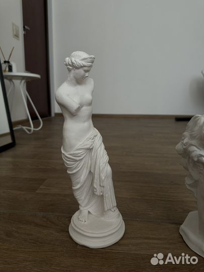 Украшения для интерьера