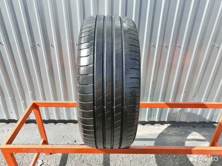 Goodyear EfficientGrip Performance 225/50 R17 94W